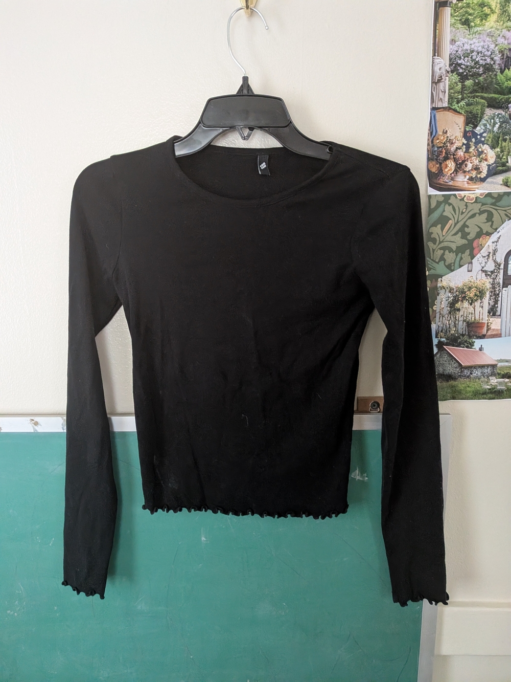 Coucou Intimates Black Long-Sleeve Lettuce Hem Tee - Women's
